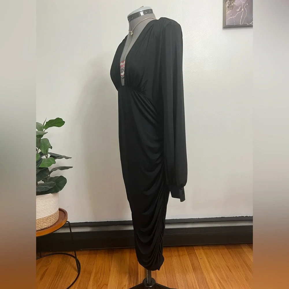SHEIN Plunging V-Neck Black Long Sleeve Ruched Midi Dress - Picture 5 of 7
